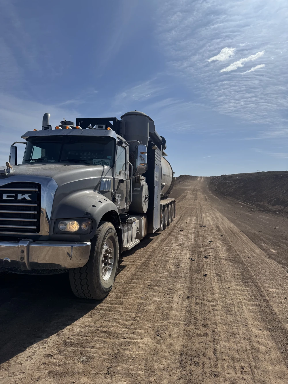 WTX Mack hydrovac truck
